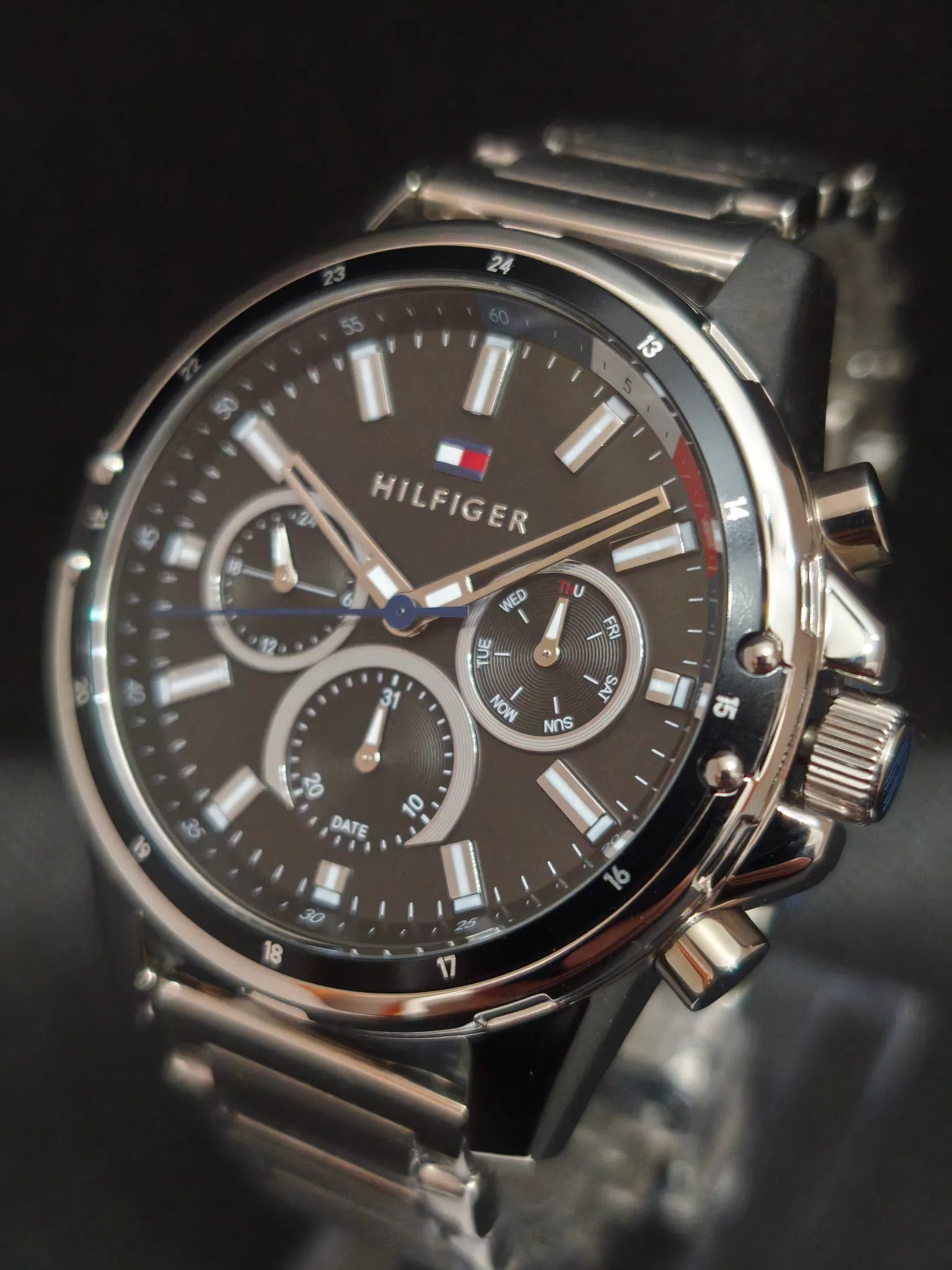 Reloj Tommy Hilfiger Mason 1791936 – Acero y Esfera Negra