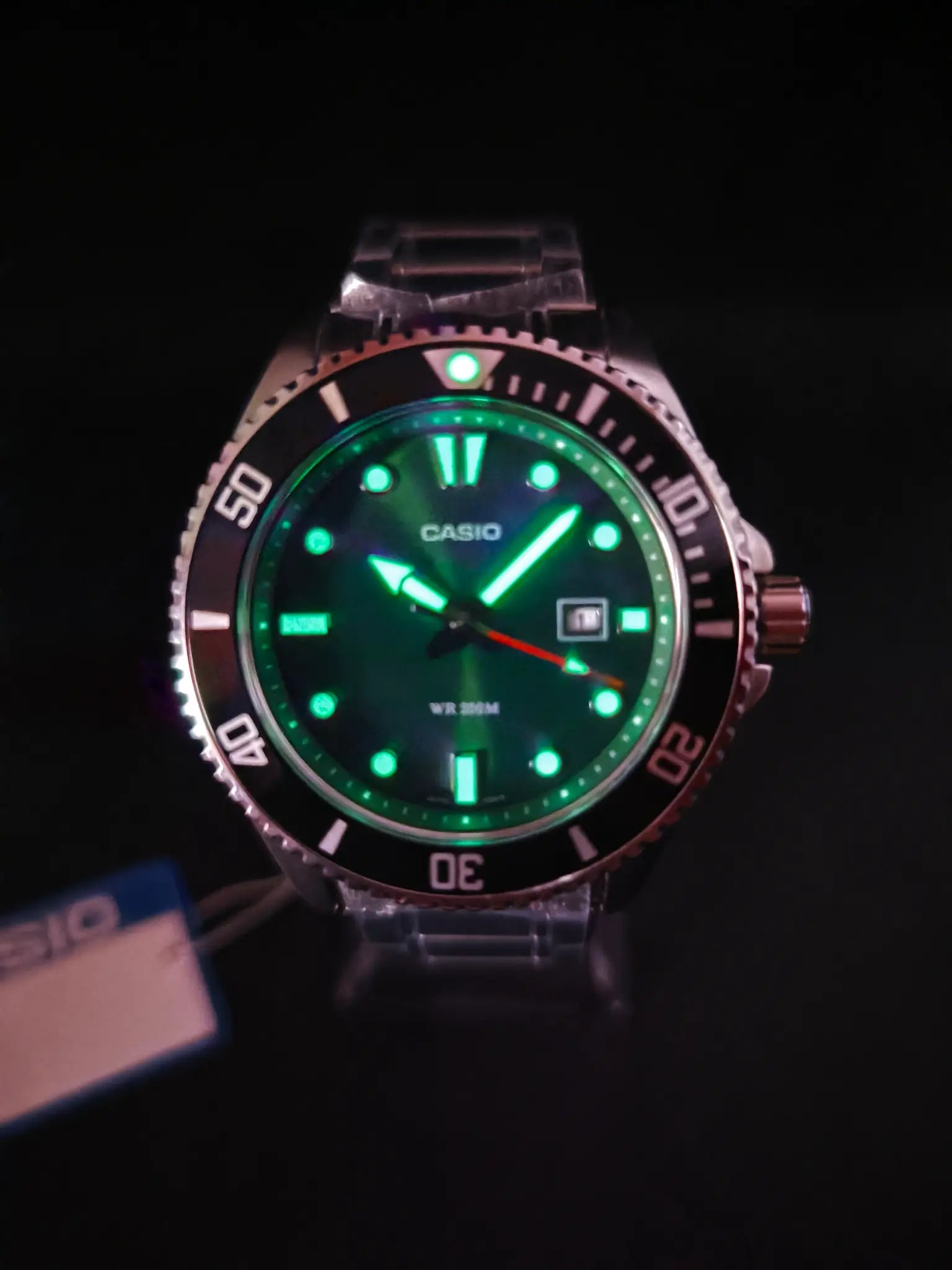 Reloj Casio MDV-107D-3A2VDF – Estilo Diver Hombre 46,3 mm Acero Esfera Verde 200 m
