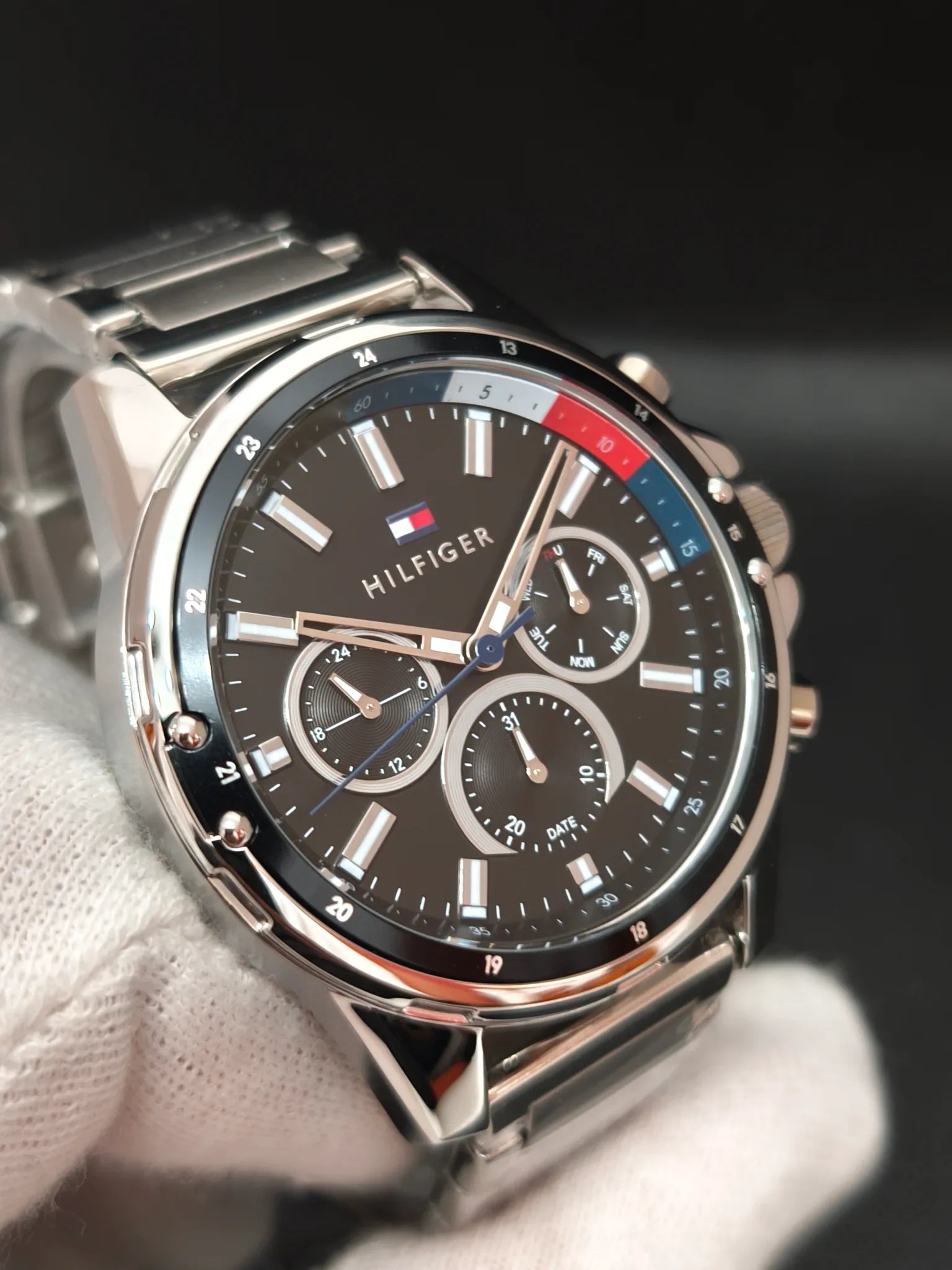 Reloj Tommy Hilfiger Mason 1791936 – Acero y Esfera Negra