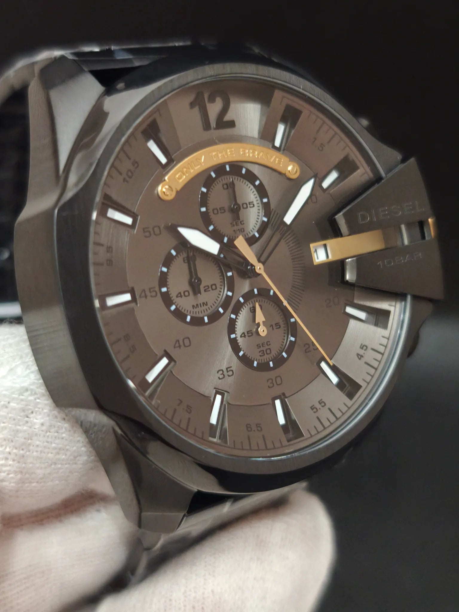 Reloj Diesel Mega Chief DZ4479 – Cronógrafo Hombre 51 mm Esfera gris “Only the Brave”