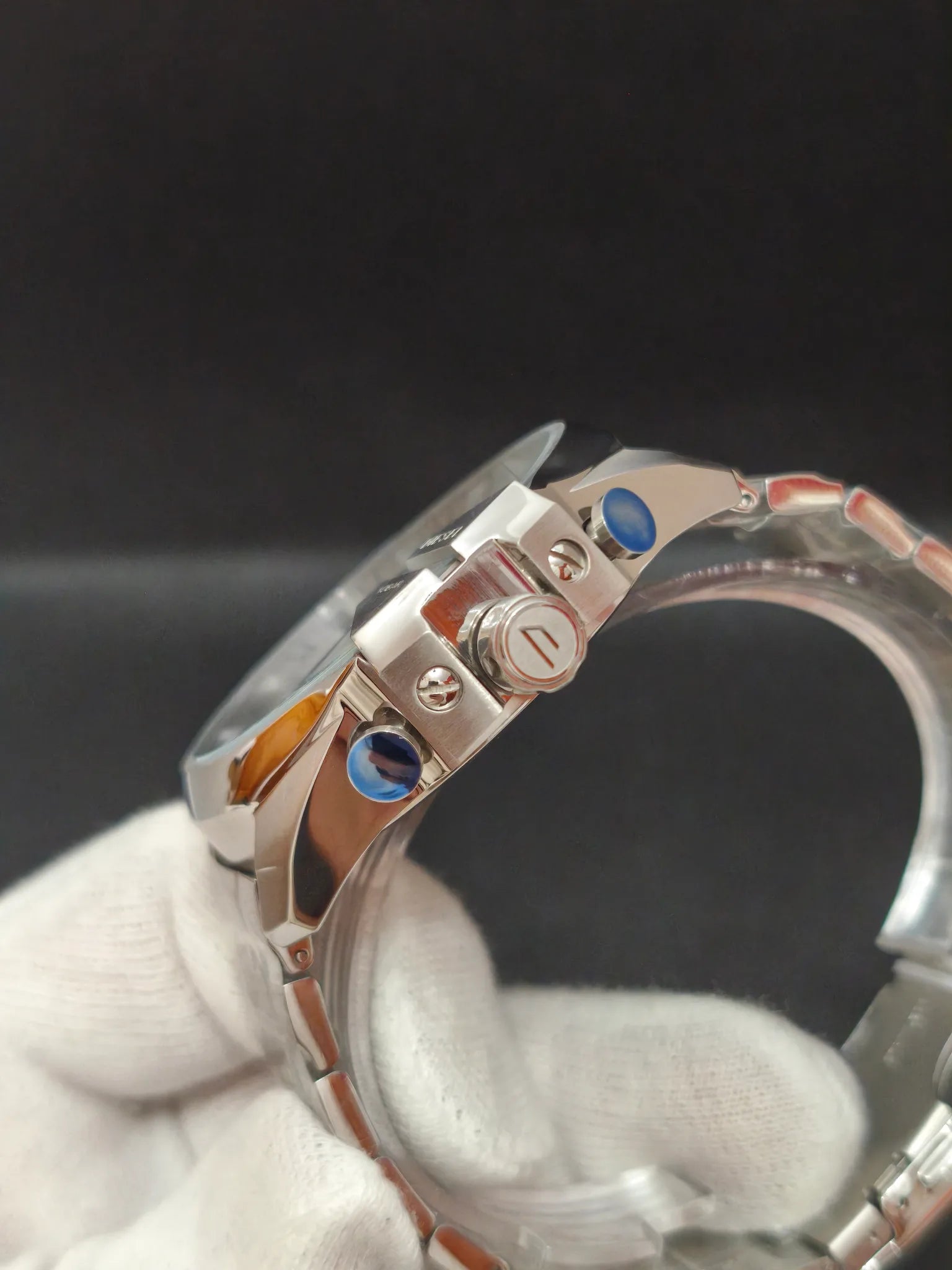 Reloj Diesel Mega Chief DZ4477 – Cronógrafo 51 mm plateado