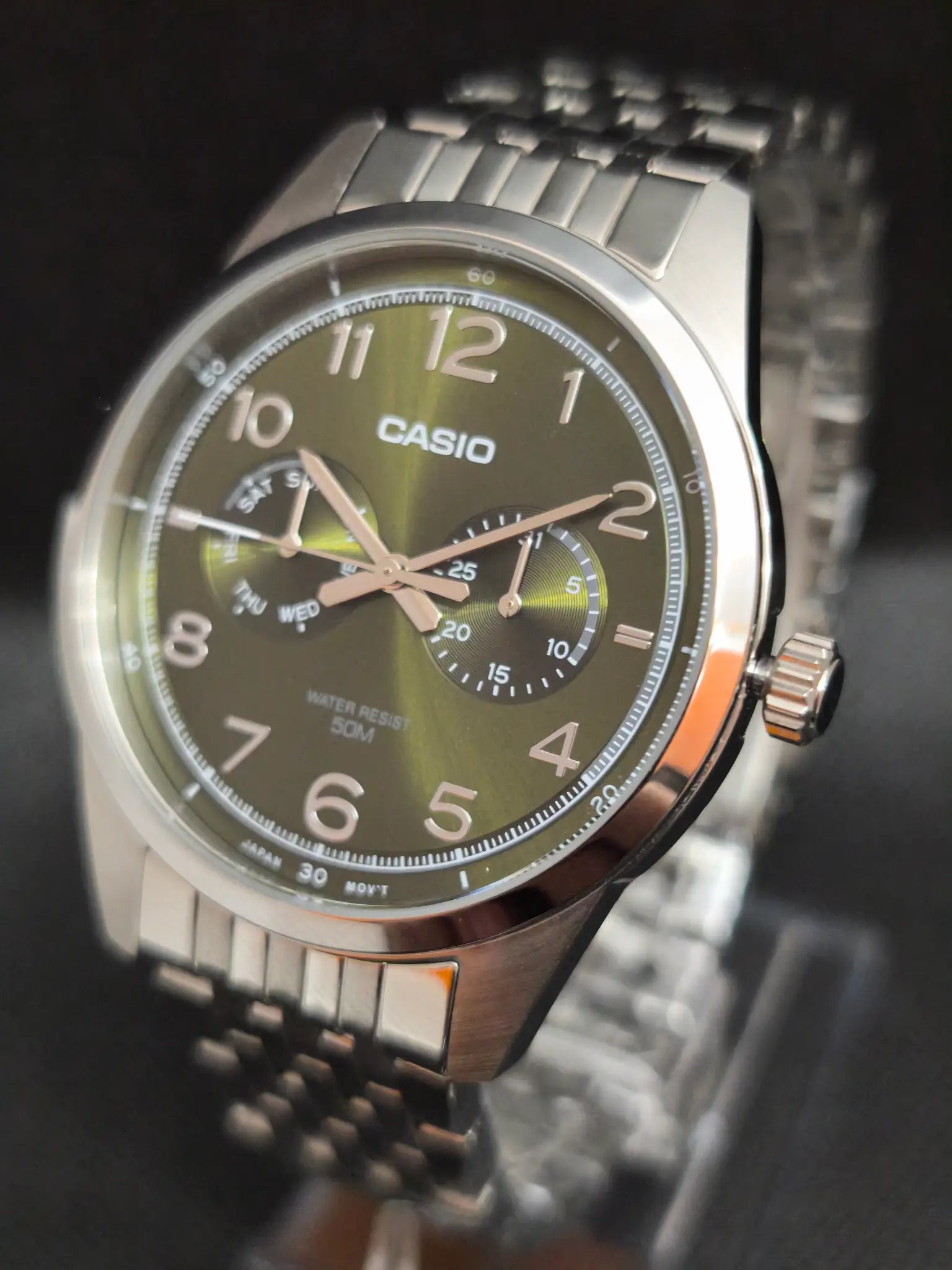 Reloj Casio día y fecha
