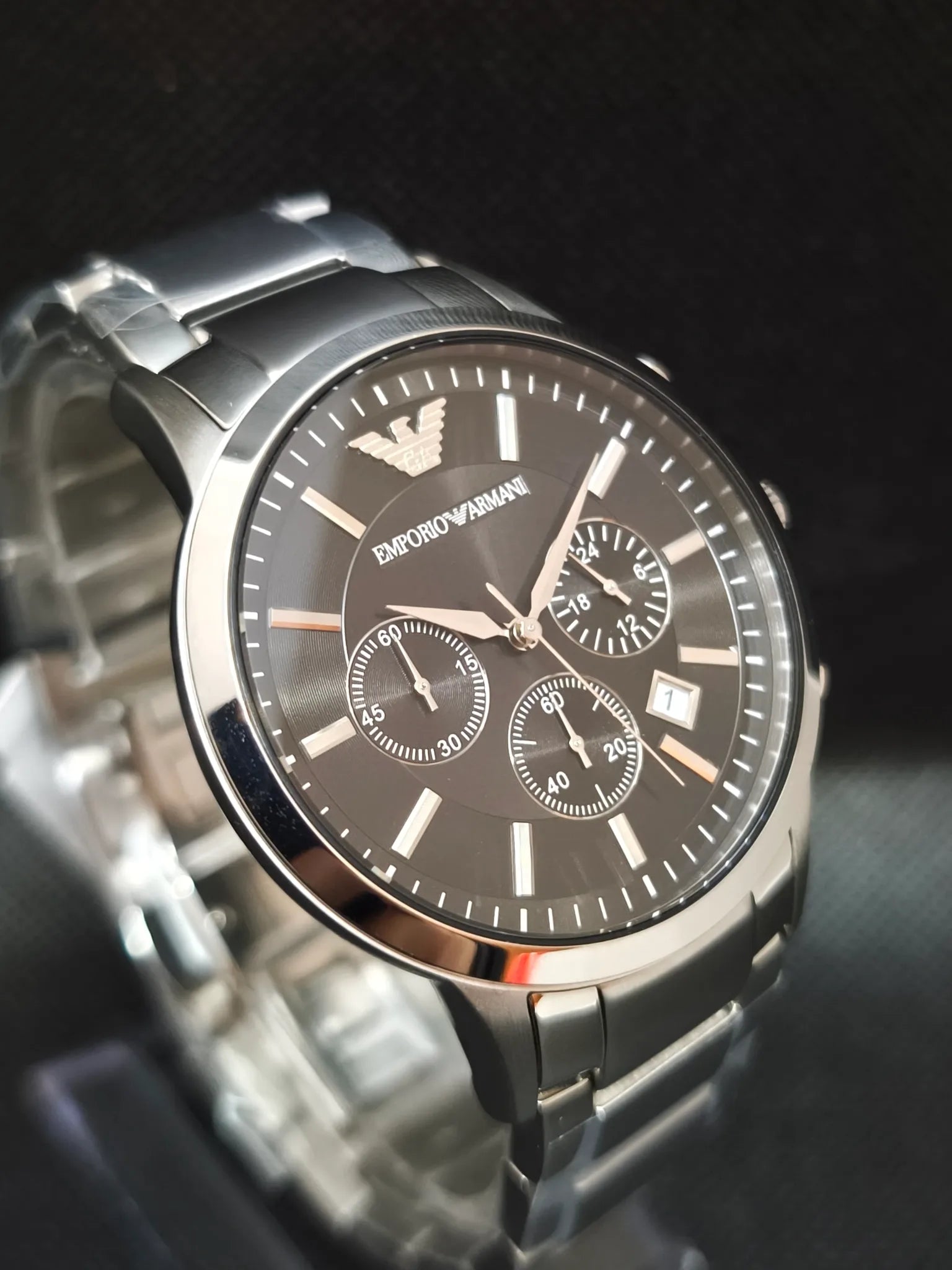 Reloj Emporio Armani AR2434 lateral opuesto mostrando el perfil de la caja