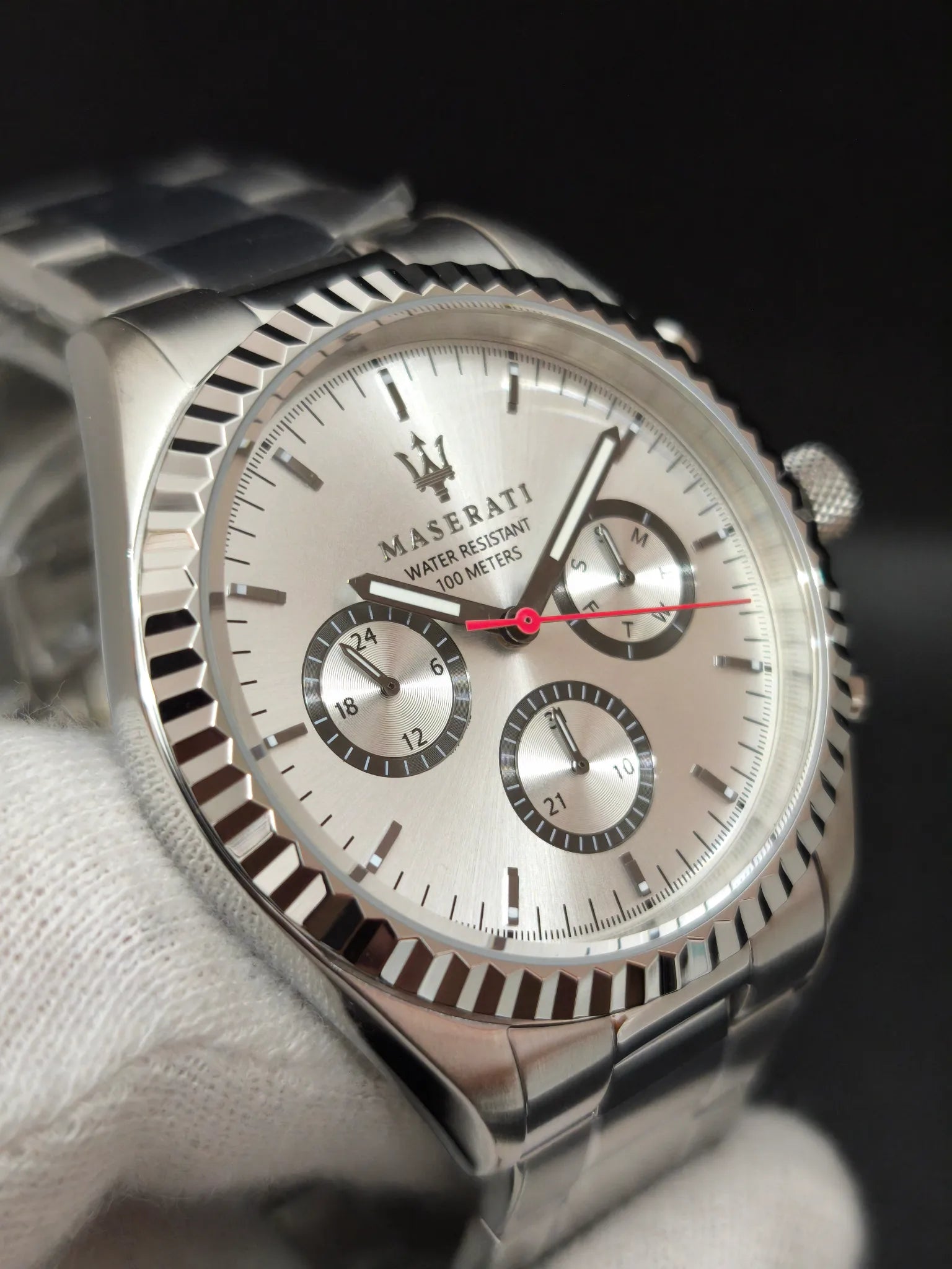 Reloj Maserati Competizione R8853100018 – Multifunción 43 mm Esfera Plateada (10 ATM)