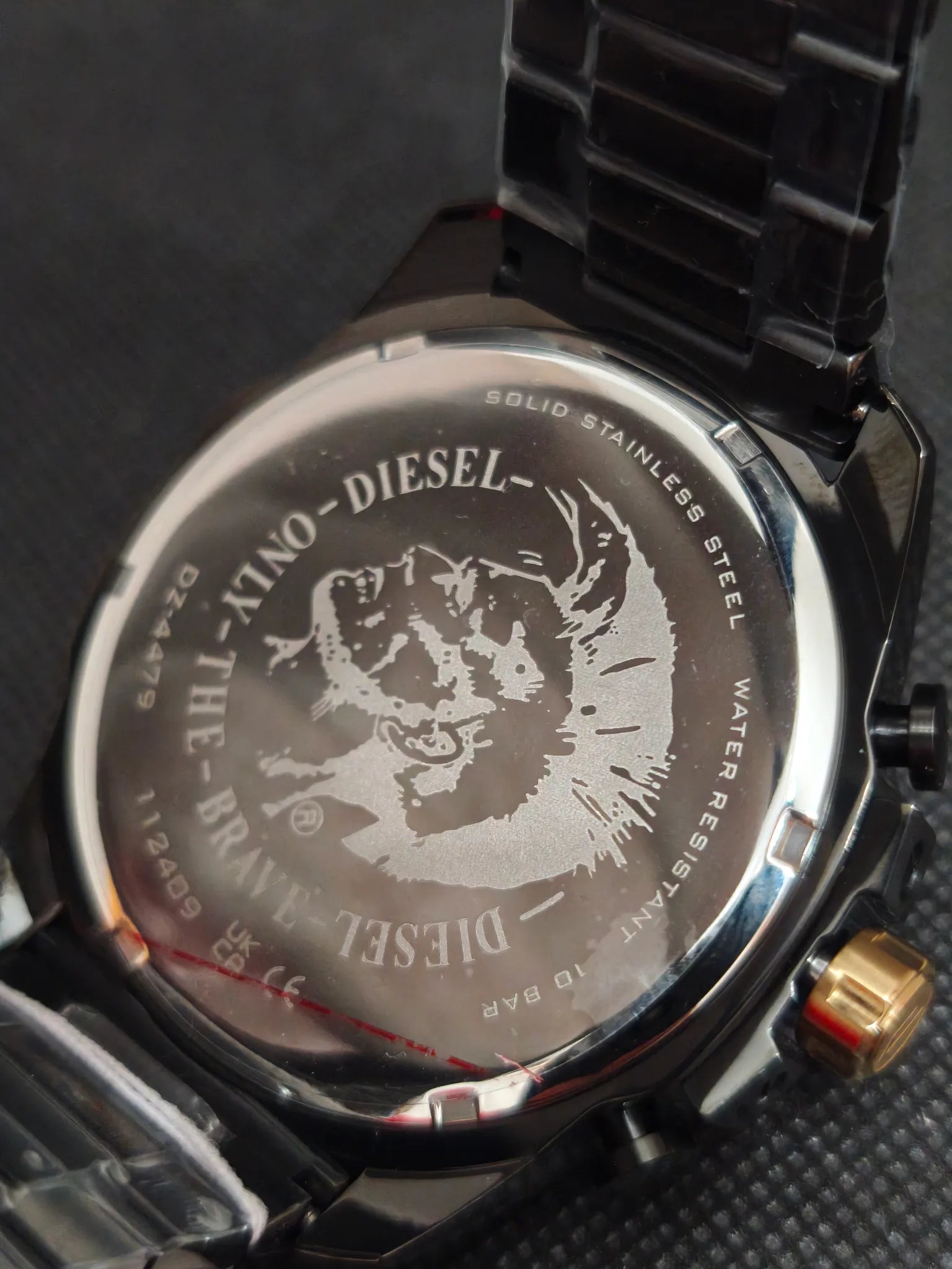 Reloj Diesel Mega Chief DZ4479 – Cronógrafo Hombre 51 mm Esfera gris “Only the Brave”