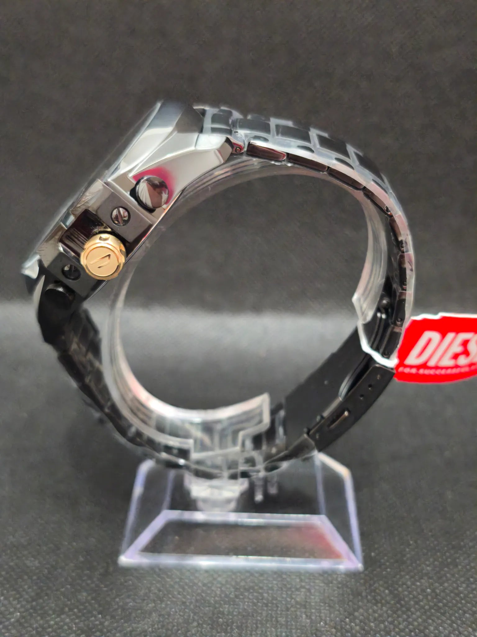 Reloj Diesel Mega Chief DZ4479 – Cronógrafo Hombre 51 mm Esfera gris “Only the Brave”