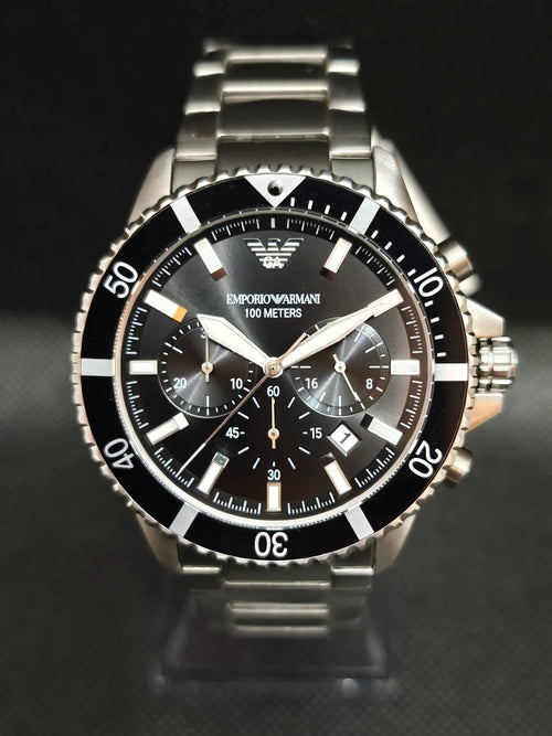 Reloj Emporio Armani AR11360 cronógrafo de hombre con esfera negra y bisel negro numerado