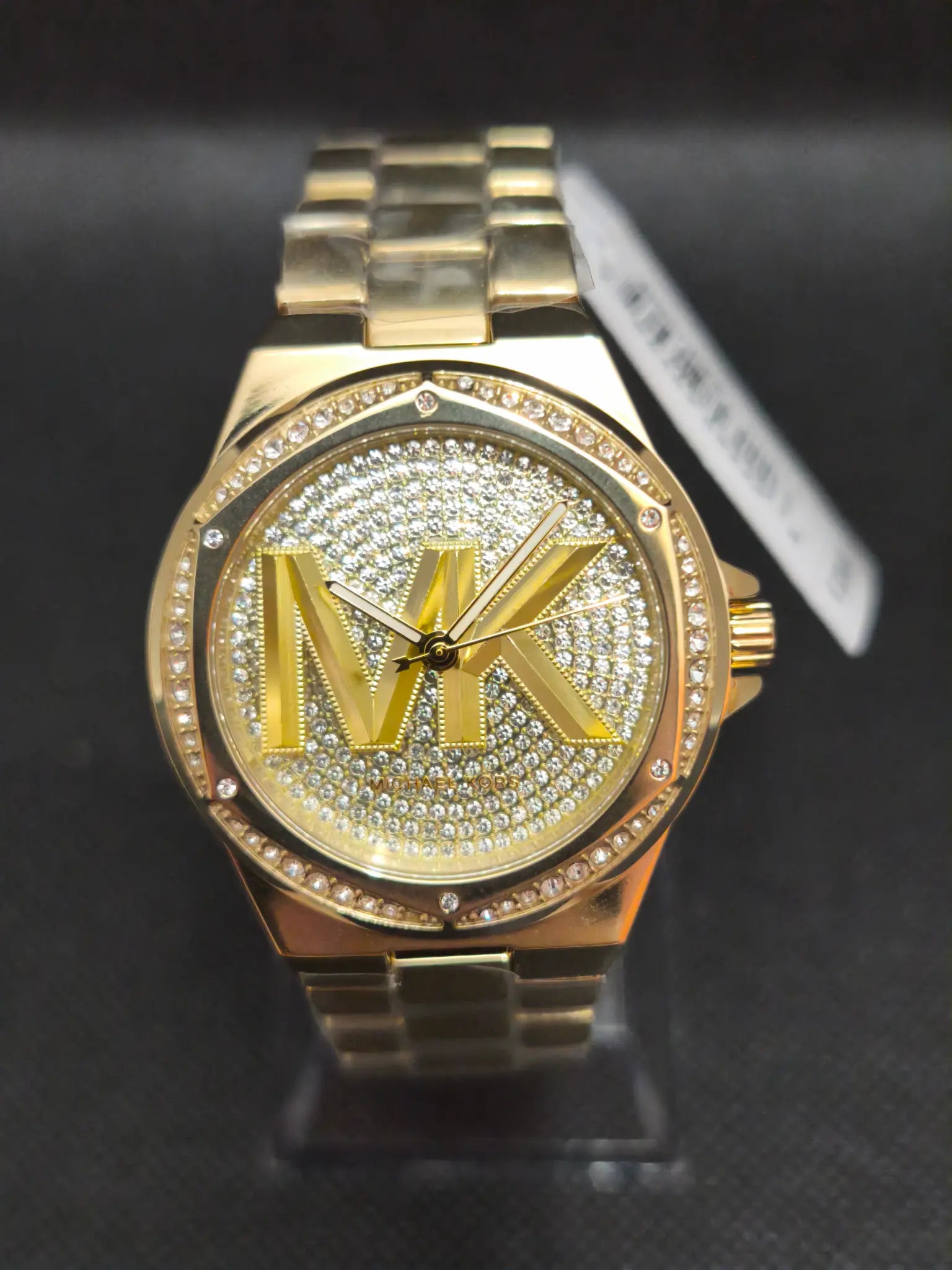Reloj Michael Kors Lennox MK7229 mujer 37 mm dorado con logo MK pavé vista frontal