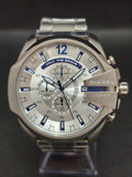 Reloj Diesel Mega Chief DZ4477 Cronógrafo 51 mm plateado