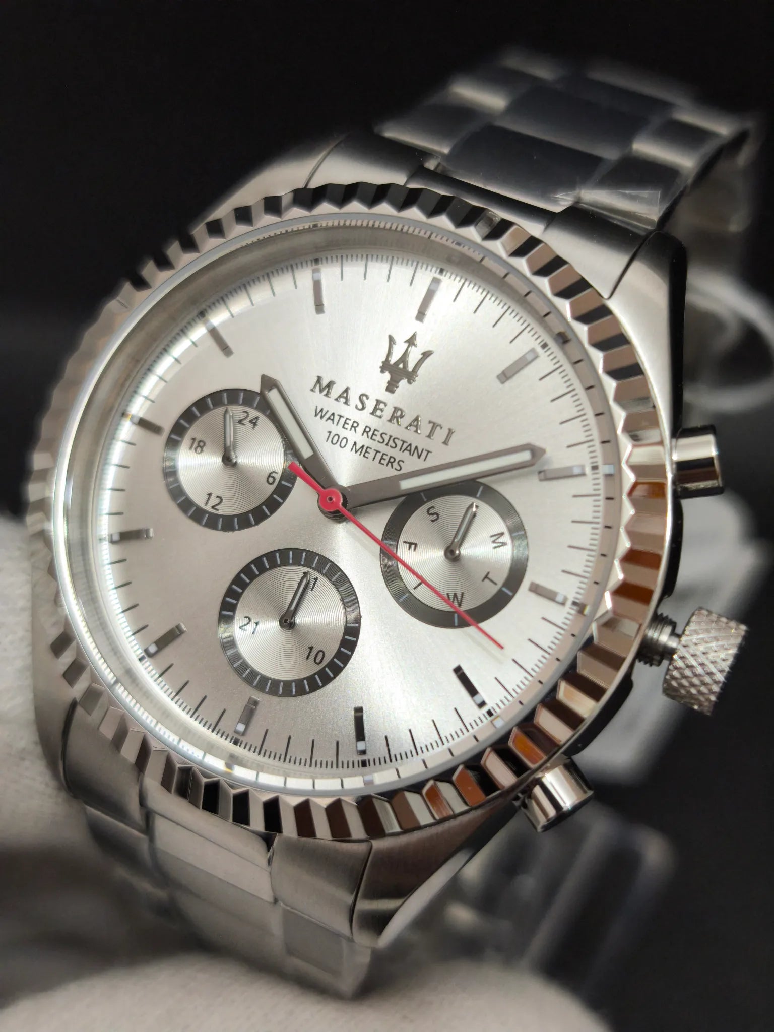 Reloj Maserati Competizione R8853100018 – Multifunción 43 mm Esfera Plateada (10 ATM)