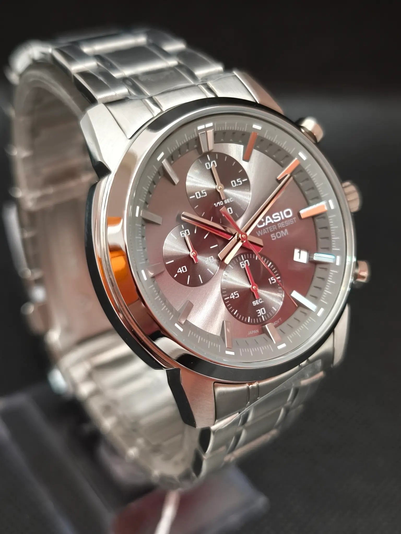 Cronógrafo para hombre casio gris