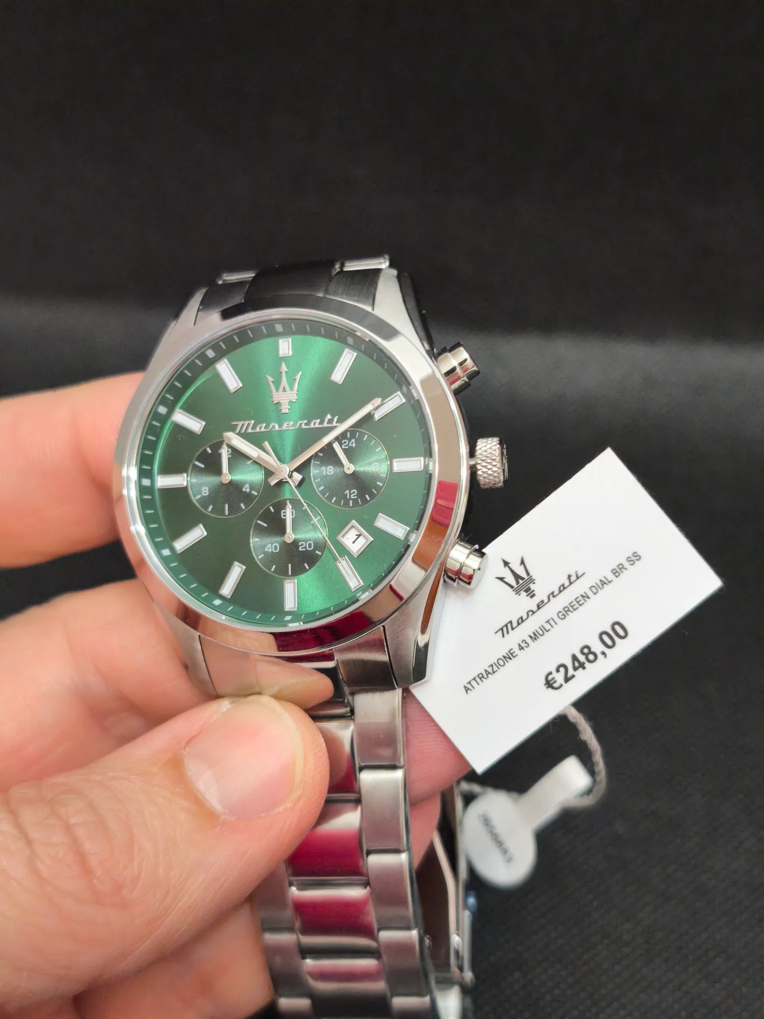 Reloj Maserati Attrazione R8853151011 – Doble horario (GMT) 43 mm Verde (5 ATM)