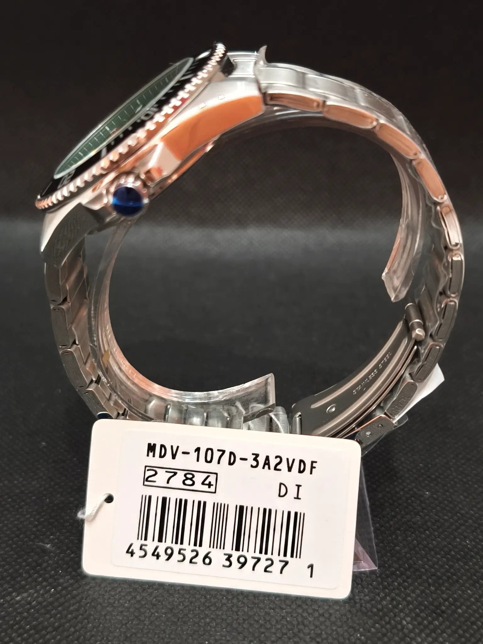 Casio MDV-107D-3A2VDF brazalete de acero inoxidable