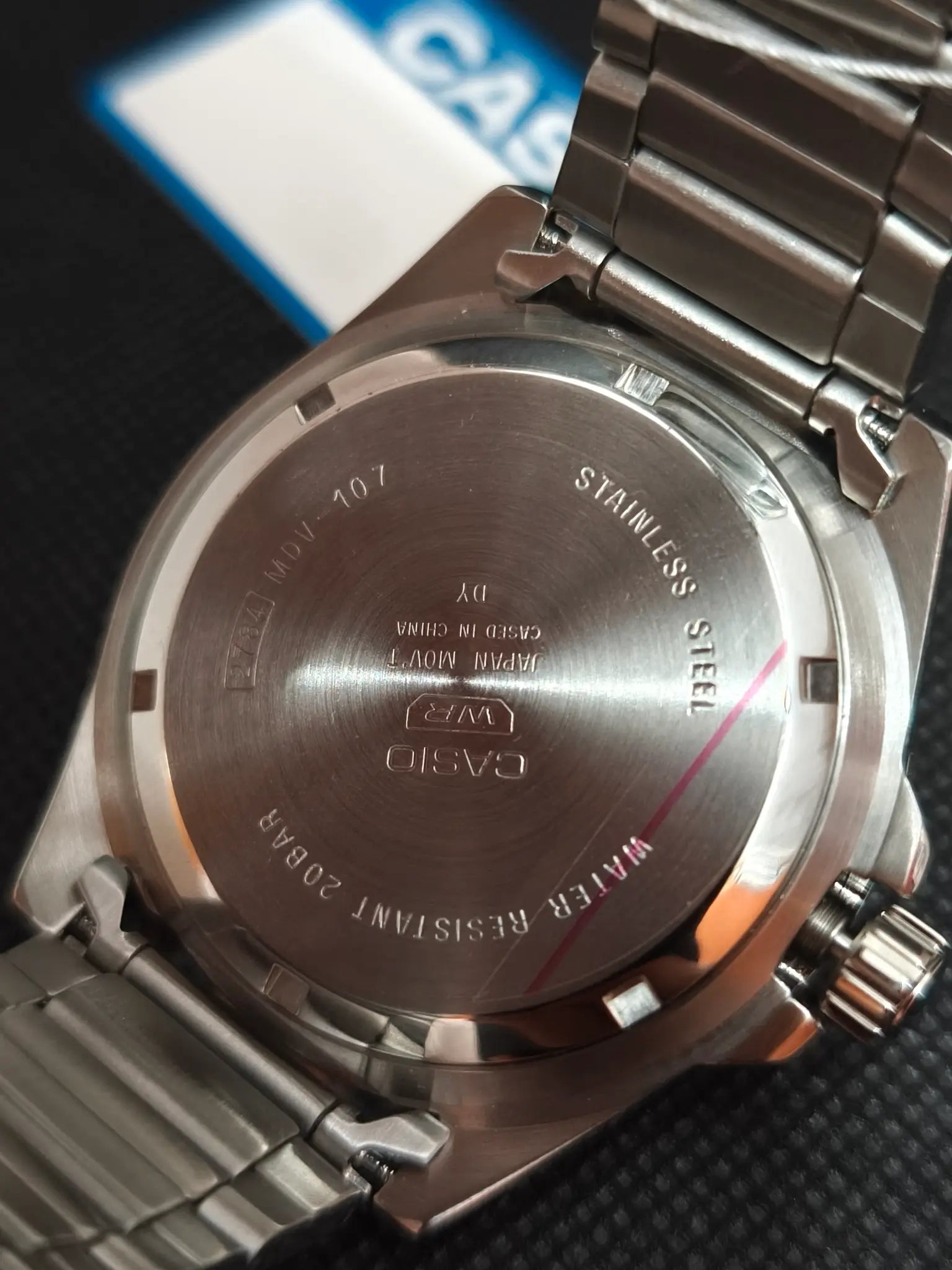 Reloj Casio MDV-107D-1A3VDF – Estilo Diver Hombre 46,3 mm Acero 200 m Bisel Bicolor
