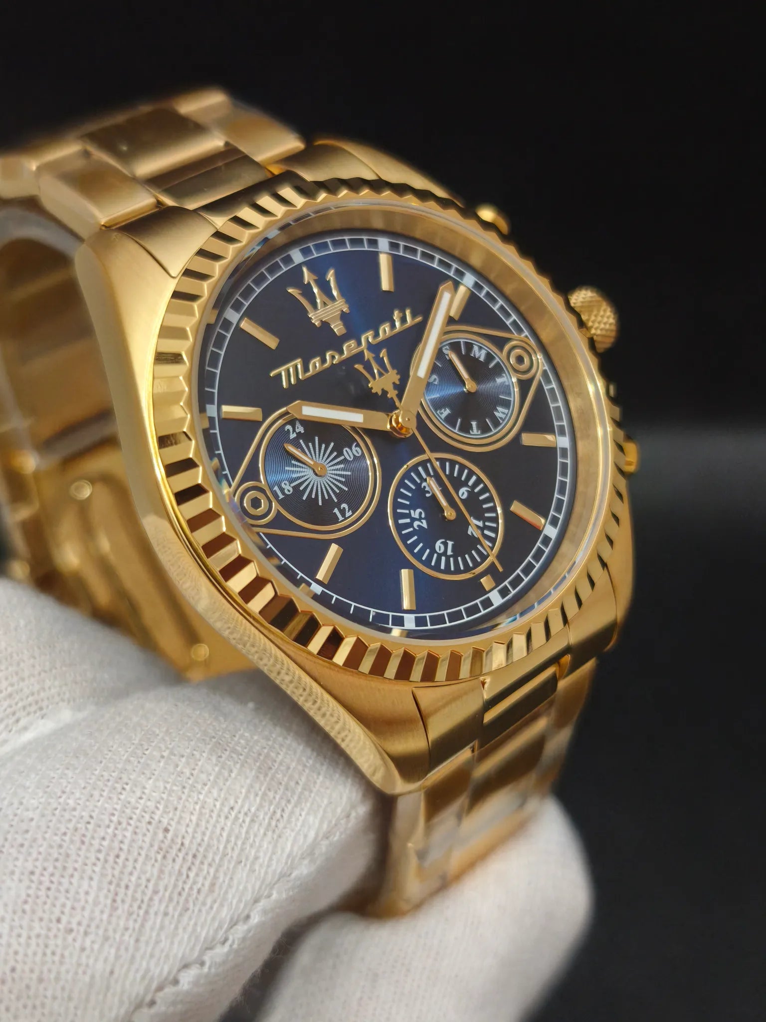 Reloj Maserati Competizione dorado