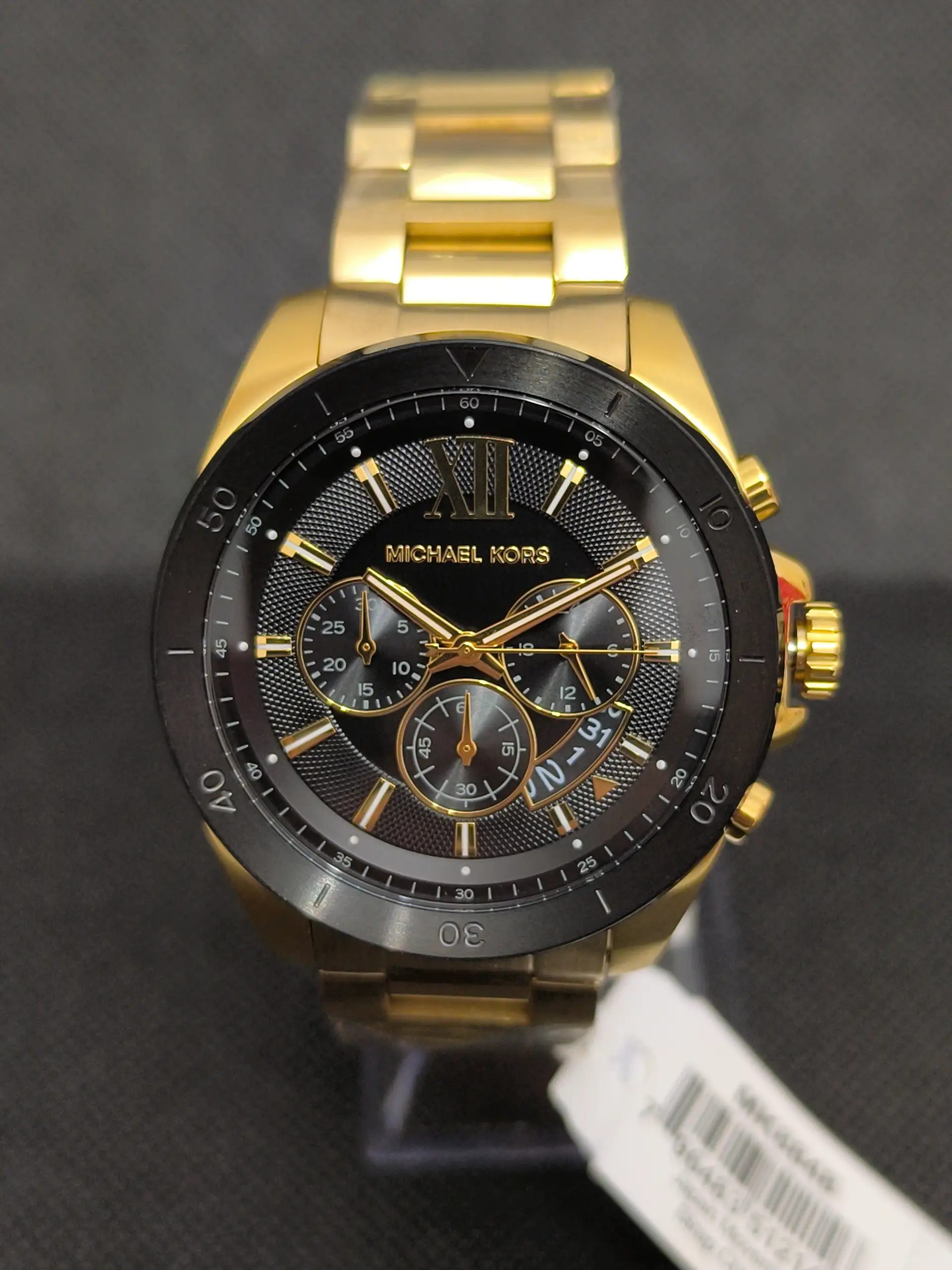 Reloj Michael Kors MK8848 dorado con esfera negra y cronógrafo